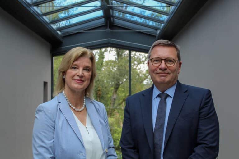 Frank Arndt and Karen Arndt co-founders of WhatWouldAJudgeSay.com offering judge-led divorce settlements